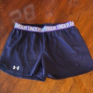 Women’s Under Armour Purple Shorts size Small